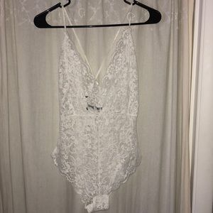 White lace body suit